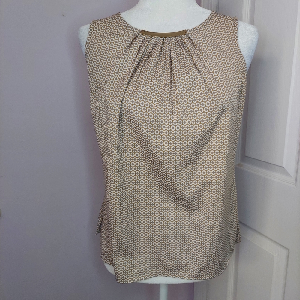 Banana Republic Geometric Pattern Gold Accent Top